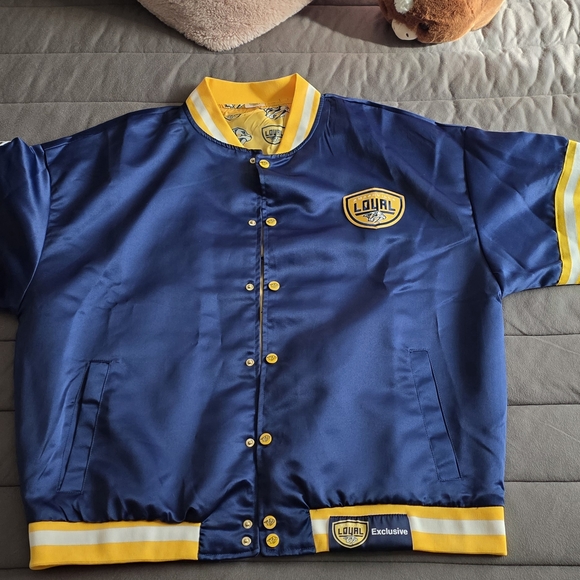 NHL Other - NWOT NHL Loyalty Exclusive Predators Jacket